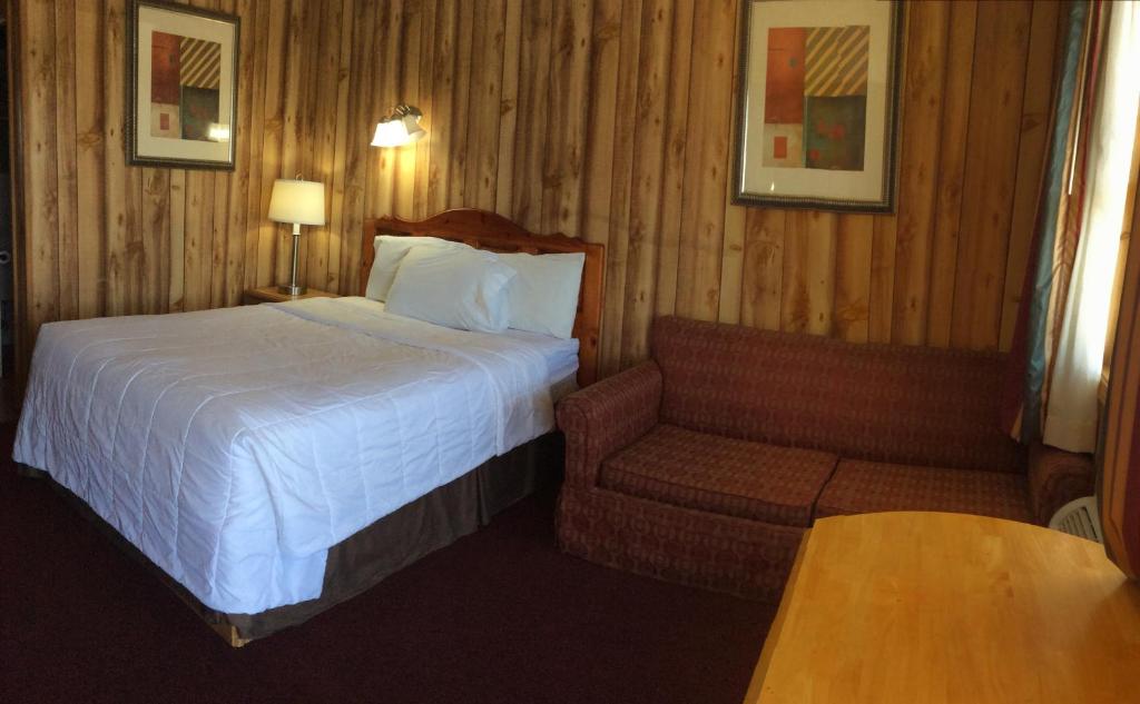 Country Inn - Licking - image 2