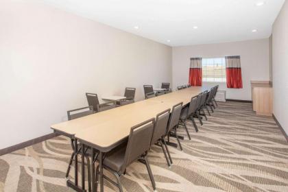 Microtel Inn & Suites by Wyndham Limon - image 14