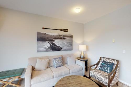 Retreat on Devils Lake - image 4