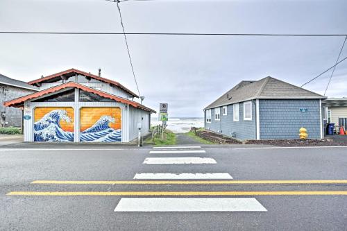 Logan Road Lookout Lincoln City Home with Game Room - image 5