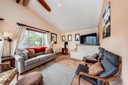 Shore Pine Hideaway - image 10