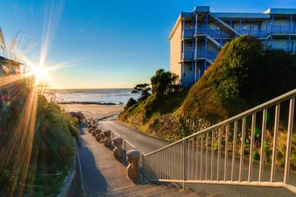 Shore Pine Hideaway - image 16