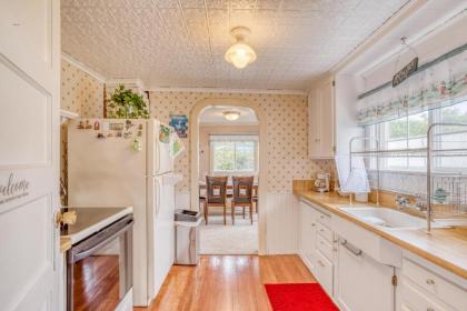Le Beach Cottage - image 9
