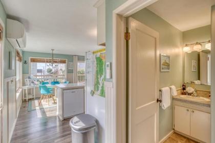 Seaview Cottage - image 15