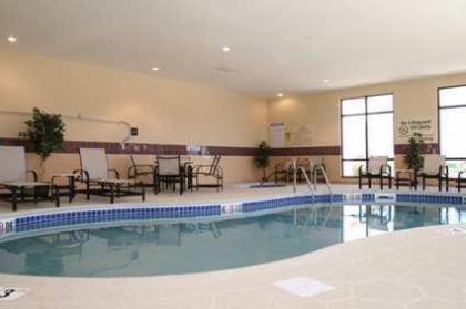 Hampton Inn Lincoln - image 8