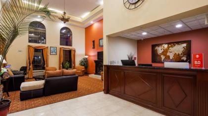 Hotel Lincoln Inn - image 12