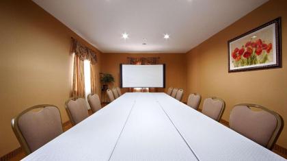 Hotel Lincoln Inn - image 4
