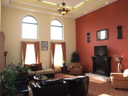 Hotel Lincoln Inn - image 5
