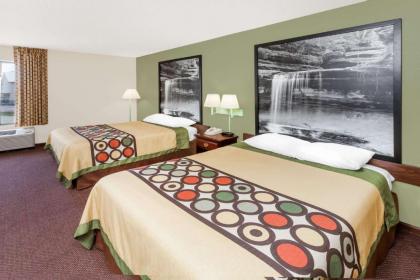 Super 8 by Wyndham Lincoln - image 13