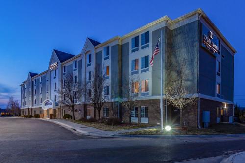 Candlewood Suites Lincoln an IHG Hotel - main image