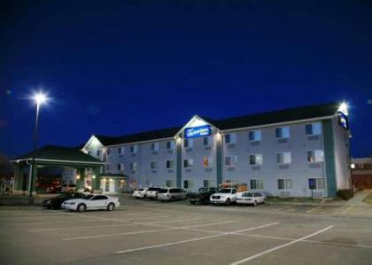 New Victorian Inn  Suites Lincoln Lincoln Nebraska