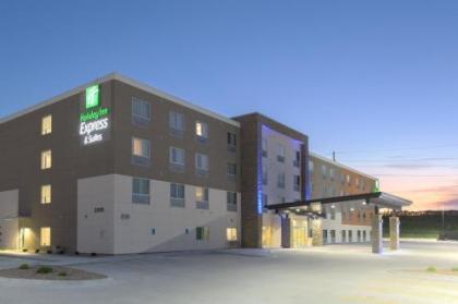 Holiday Inn Express  Suites Lincoln I   80 an IHG Hotel Nebraska