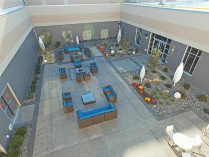 Twin River Casino Hotel - image 10