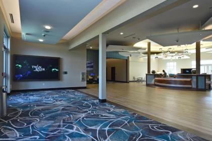 Twin River Casino Hotel - image 9