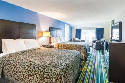Days Inn by Wyndham Lincoln