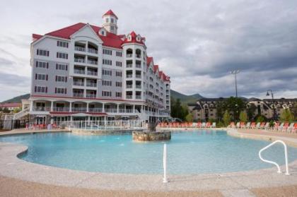 RiverWalk Resort at Loon Mountain - image 2