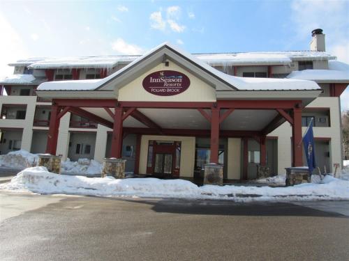 Hit the Slopes and then relax at your Pollard Brook Vacation Condo in Lincoln NH near Loon! - PB Dec 24th-31st 1Ter - main image
