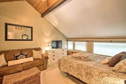 Updated Loon Townhome with Mtn Views and Ski Shuttle! - image 16