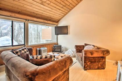 Updated Loon Townhome with Mtn Views and Ski Shuttle! - image 6