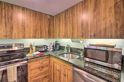 Ideally Located Lincoln Condo Pets Welcome! - image 10
