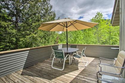 Ideally Located Lincoln Condo Pets Welcome! - image 2
