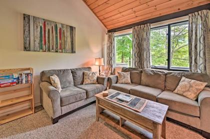 Village of Loon Mtn Condo with Fireplace and Balcony! - image 15