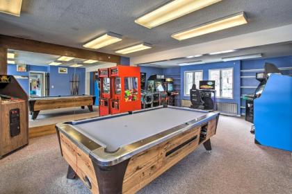Village of Loon Mtn Condo with Fireplace and Balcony! - image 6