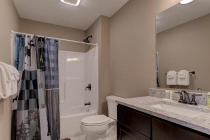 Loon Mountain Retreat - image 17