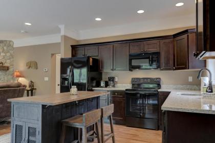 Loon Mountain Retreat - image 9