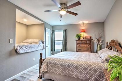 Pet-Friendly Lake Ozark Escape with Deck and Views - image 8