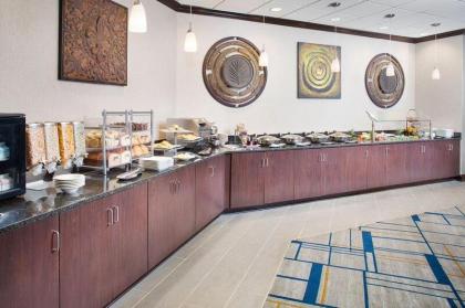 DoubleTree by Hilton Baltimore - BWI Airport - image 14