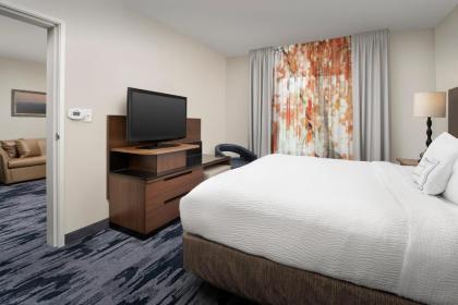 Fairfield Inn & Suites Baltimore BWI Airport - image 9