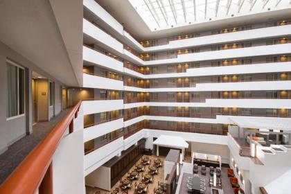 Embassy Suites Baltimore - at BWI Airport - image 9