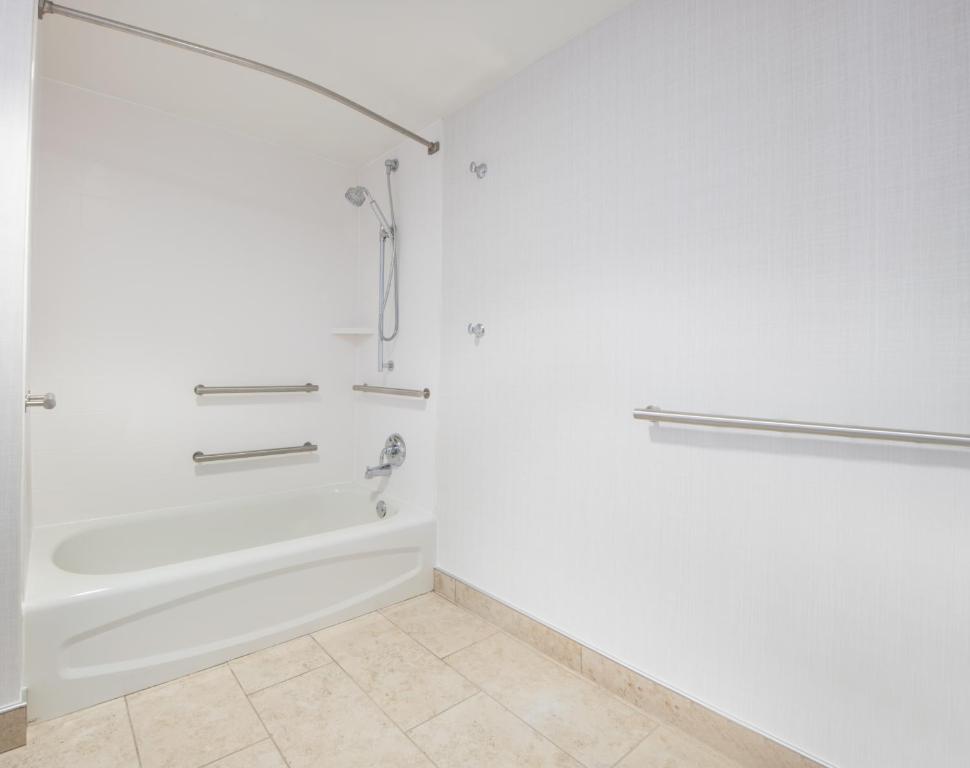 Hilton Garden Inn BWI Airport - image 7