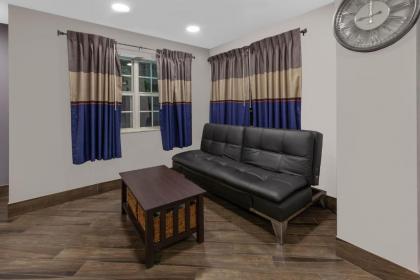 Microtel Inn Suite by Wyndham BWI Airport - image 16