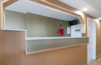 Quality inn near Pimlico Racetrack - image 2