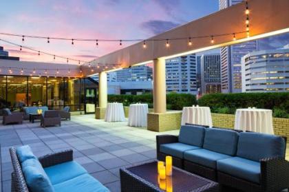 Sheraton Inner Harbor Hotel - image 3