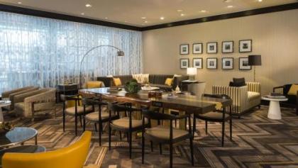 Renaissance Baltimore Harborplace Hotel - image 5