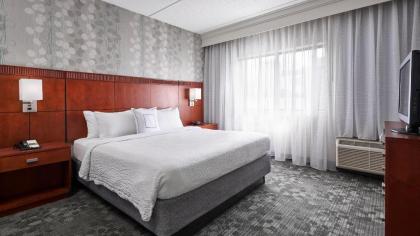 Courtyard By Marriott Baltimore BWI Airport - image 3
