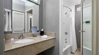 Courtyard By Marriott Baltimore BWI Airport - image 9