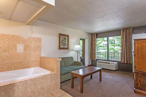 Knights Inn Baltimore West - image 3
