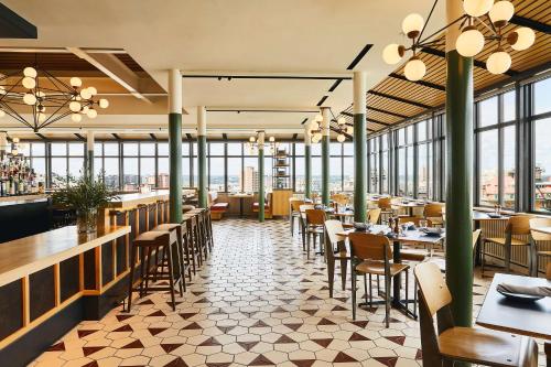 Hotel Revival Baltimore part of JdV by Hyatt - image 2