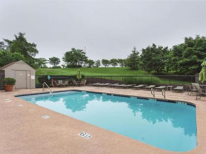 La Quinta by Wyndham Baltimore BWI Airport - image 14