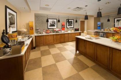 Hampton Inn & Suites Baltimore/Woodlawn - image 5