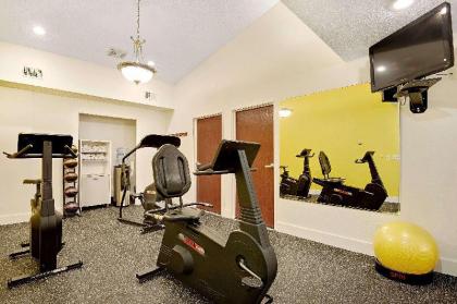 Days Inn by Wyndham Lisbon - image 7