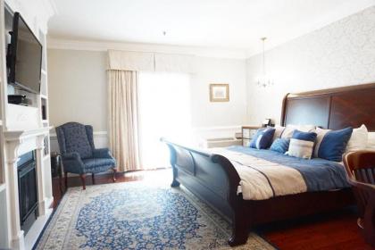 Litchfield Inn - image 12