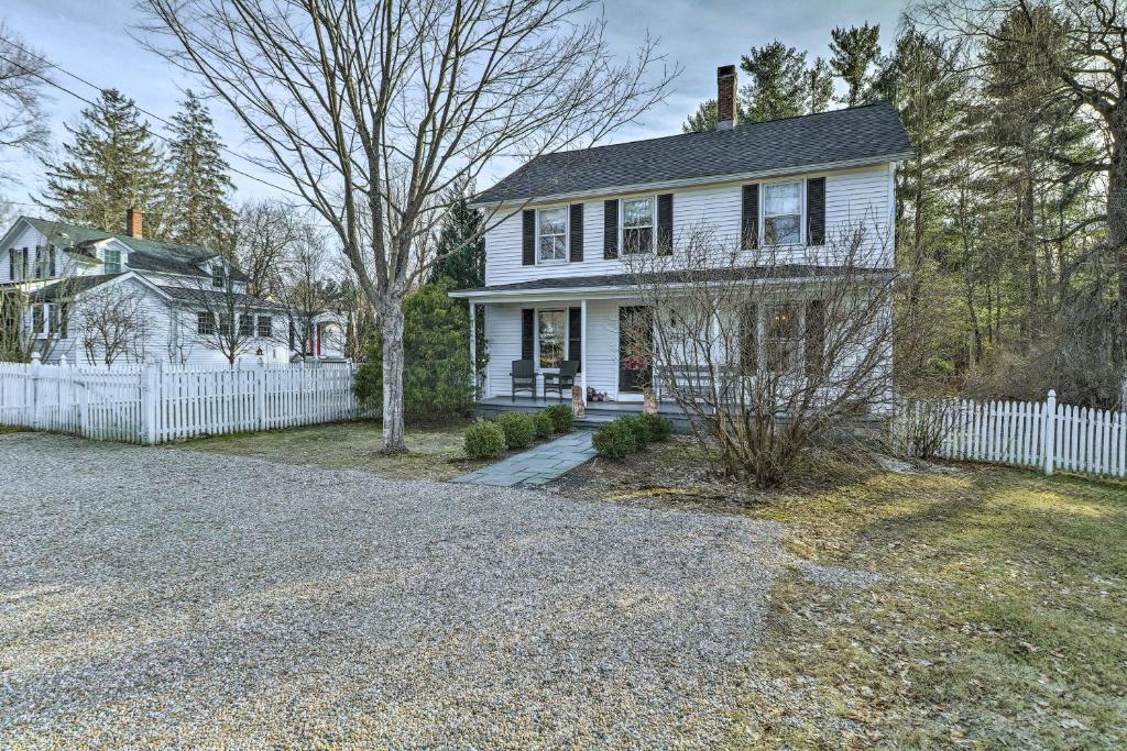 Cozy Litchfield House with Fenced-In Yard and Fire Pit - image 7