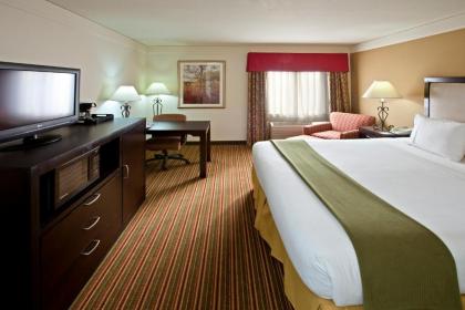 Baymont by Wyndham Litchfield - image 21