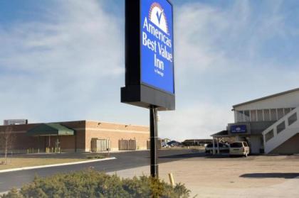 America's Best Value Inn Litchfield - image 10