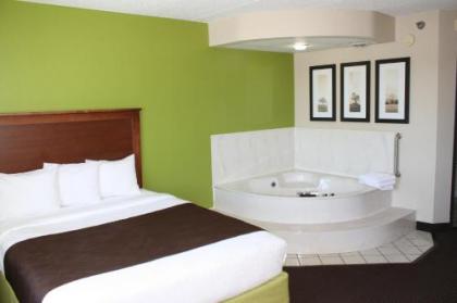 AmericInn by Wyndham Little Falls - image 13